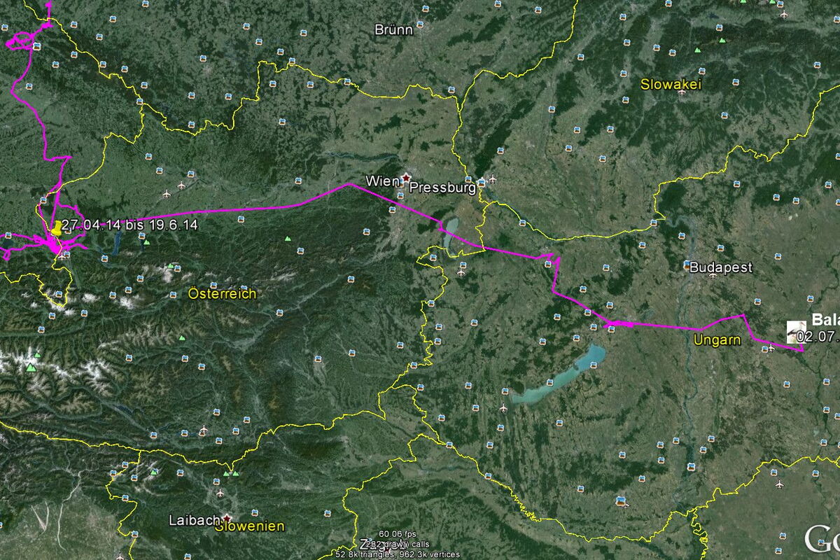 Ausschnitt GoogleEarth 2013/2014 Südbayern und Österreich - eine rosa Linie zeigt eine wirre Strecke an
